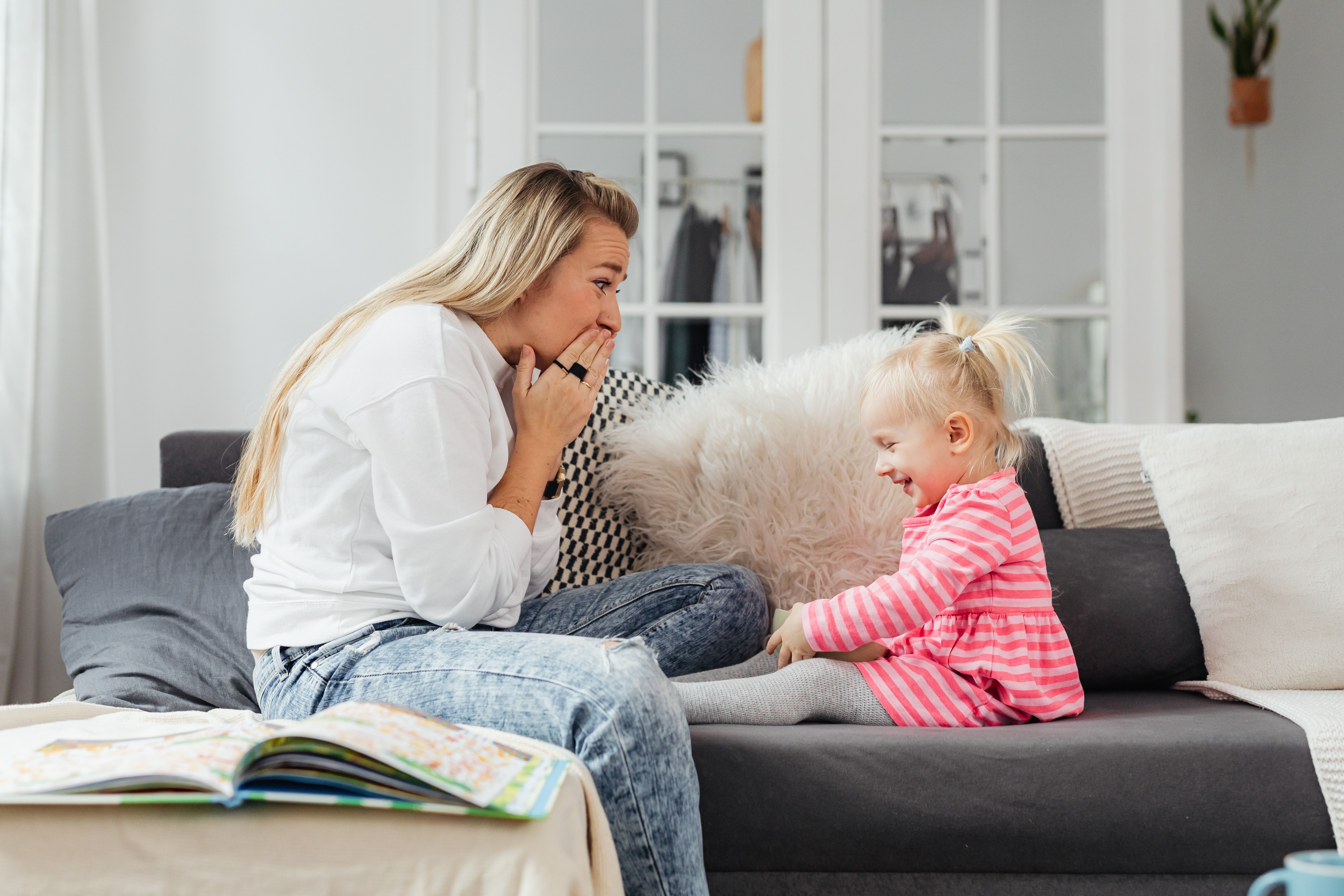 Sign Language for Children: Our Top 10